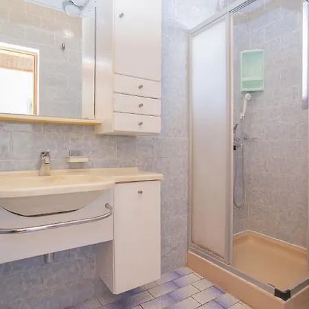 Ante Apartment